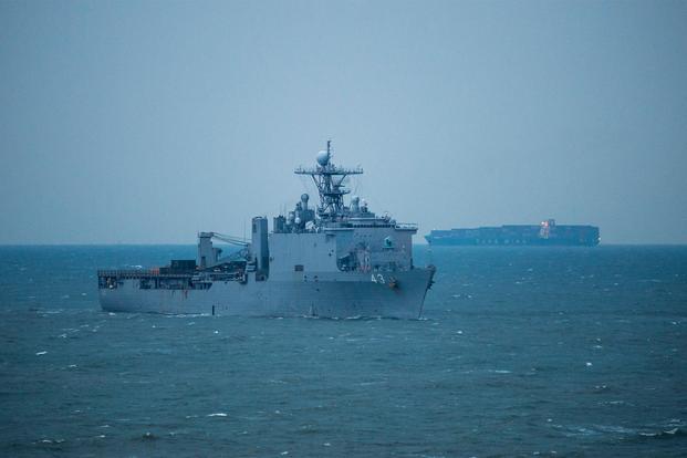 Amphibious dock landing ship USS Fort McHenry (LSD 43) prepares to transit through the Suez Canal Jan. 10, 2015. (U.S. Navy/Mass Communication Specialist 3rd Class Jonathan B. Trejo)