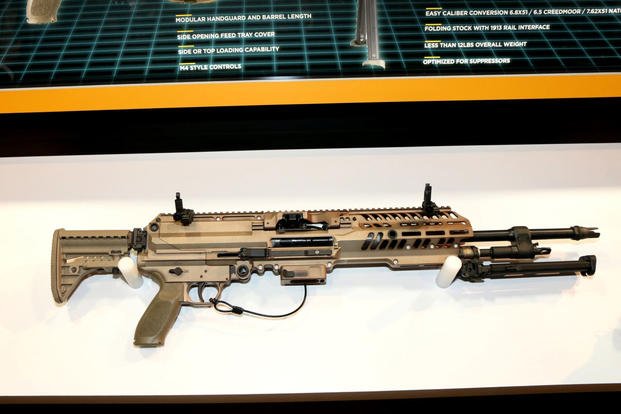 Sig Sauer automatic rifle prototype for the Army’s Next Generation Squad Weapon effort on display at the 2019 Association of the United States Army’s annual meeting. (Matthew Cox/Military.com)