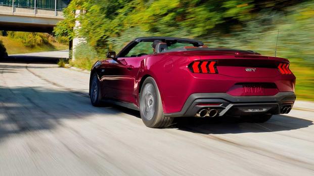 2026 Ford Mustang (7)