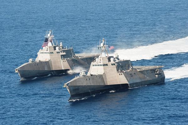 The U.S. Navy's littoral combat ships USS Independence (LCS 2), left, and USS Coronado (LCS 4) are underway April 23, 2014, in the Pacific Ocean. (Navy photo/Keith DeVinney)