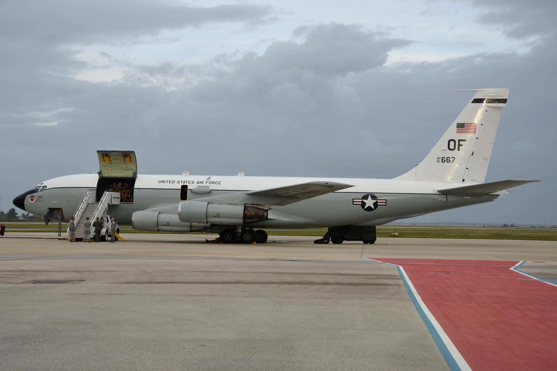 Goldfein Convert Tankers to Extend Air Force 'Nuke Sniffer' Mission