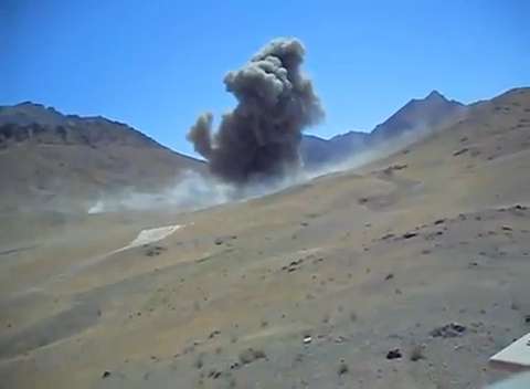 2000lb Bomb Dropped on Taliban