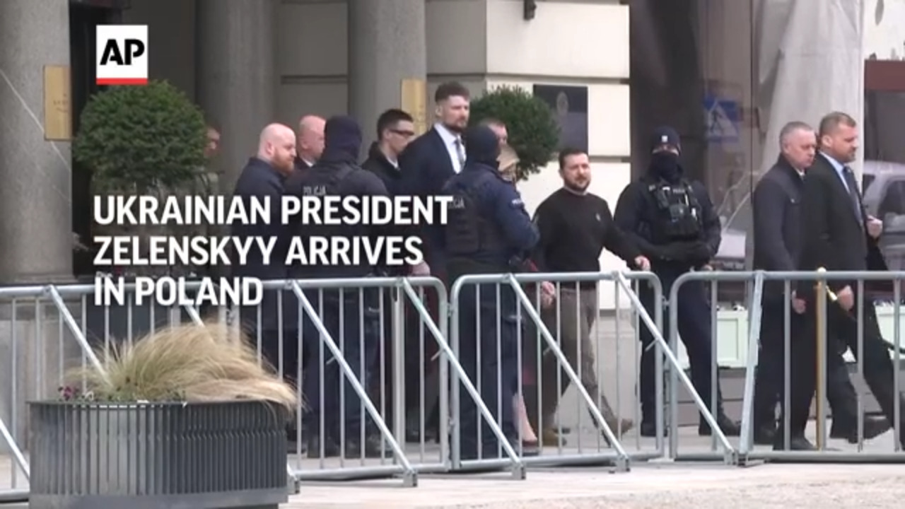 Ukrainian President Zelenskyy Arrives in Poland