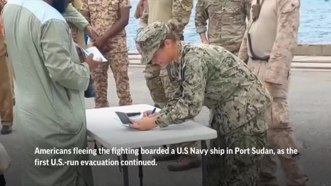 Many Struggle to Leave Sudan as Fighting Continues