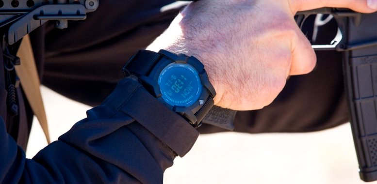 fathom stainless steel dive watch