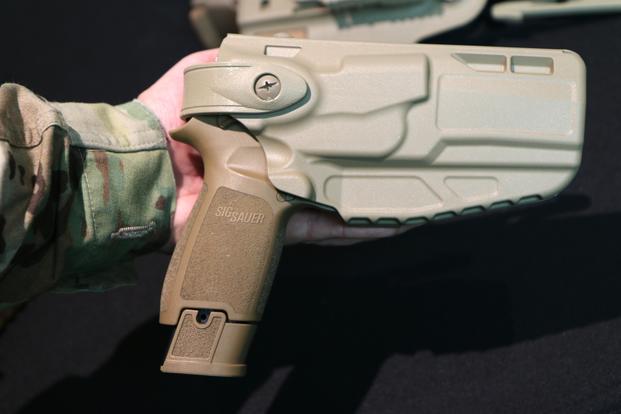 Army Unveils Holster for Modular Handgun System