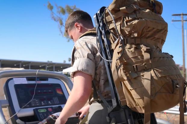 caja de cartón Continuar temperamento New 'Floating Backpack' Tech Promises to Reduce Fatigue on Humps | Military .com