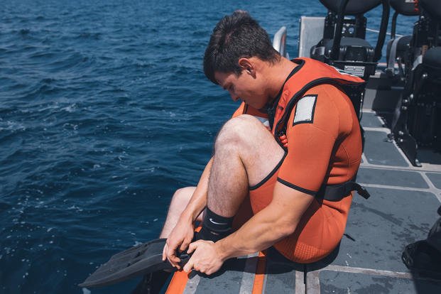 Here Are the Fitness Standards to Become a Coast Guard Rescue