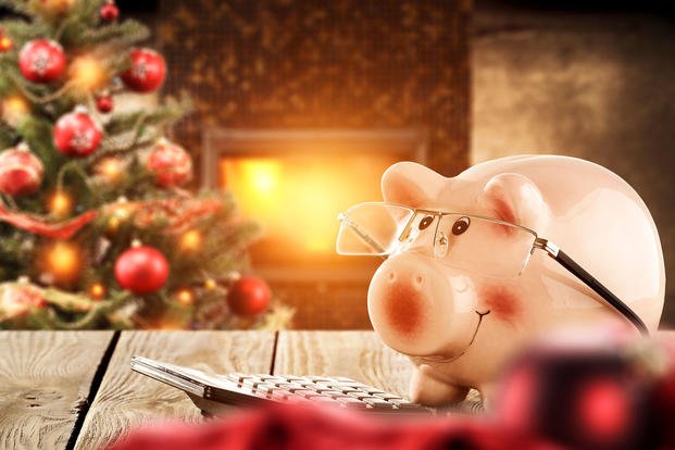 Christmas tree and a piggy bank