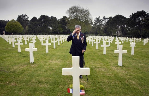 Американское кладбище Орманди в Кольвиль-сюр-Мер, Нормандия, Франция.