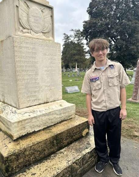 Illinois Teen Restores Civil War Graves for Eagle Scout Project
