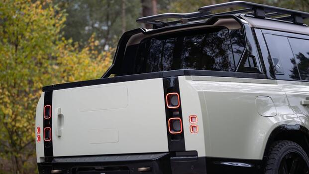 Heritage Customs Land Rover Defender 130 Pickup Conversion Exterior Lead