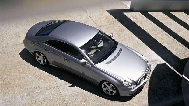 2006-2008 Mercedes-Benz CLS-Class Front Top Angle View