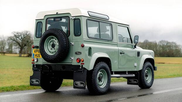 2016 Land Rover Defender 90 Heritage