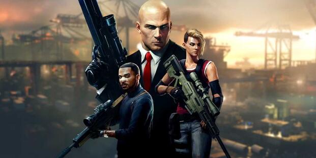 Hitman 2 - Knight and Stone with Agent 47 behind-2