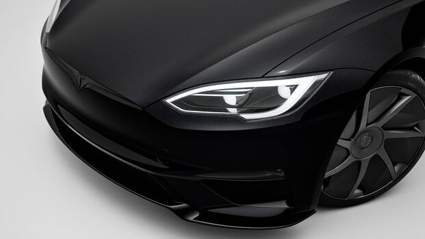 Refreshed Tesla Model S Plaid