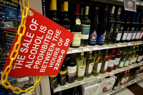Navy Changes How Alcohol Is Sold On Base Military Com