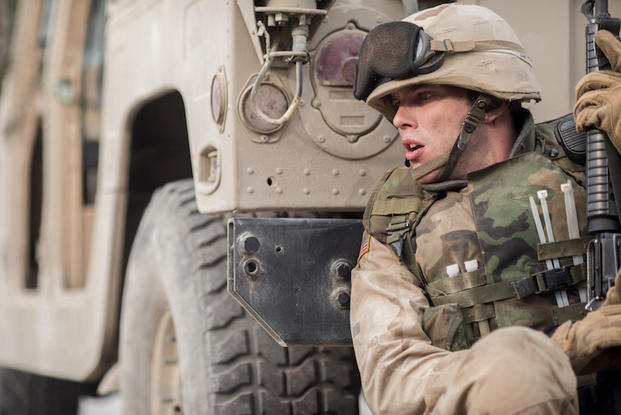 Nicholas Hoult plays Matt Ocre in Sand Castle (photo courtesy Netflix)