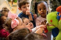 children learning about the dentist