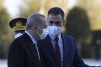 Turkey's President Recep Tayyip Erdogan and Spanish Prime Minister Pedro Sanchez