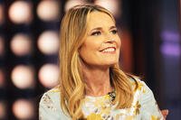THE KELLY CLARKSON SHOW -- Episode BP090 -- Pictured: Savannah Guthrie -- (Photo by: Weiss Eubanks/NBCUniversal Media